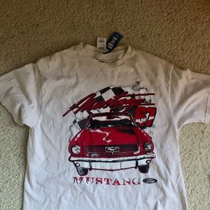 T-shirt with a mustang